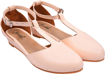 

Jade Women Cream Wedges