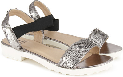 

Carlton London Women GUNMETAL Heels