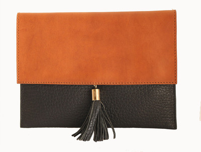 

Gripp Formal Black, Tan Clutch