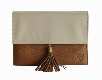 

Gripp Formal Beige, Tan Clutch