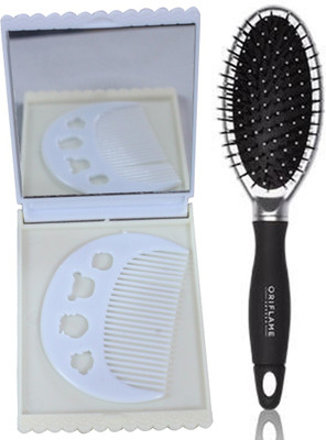 

Oriflame Sweden Cushion Brush (27131) With Comb & Mirror Set(Set of 3)