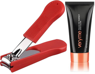 

Oriflame Sweden Very Me Peach Me Perfect Skin Glow (Dark - 20530) With Nail Cutter(Set of 2)
