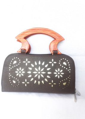 

Nawab's Hand-held Bag(Brown)