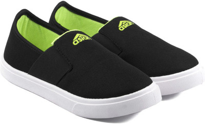 

Asian Boys Slip on Sneakers(Black