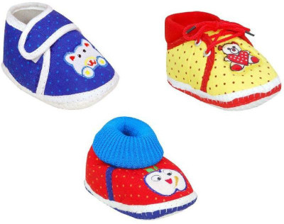 

Brats N Angels Boys & Girls Slip on Casual Boots(Multicolor