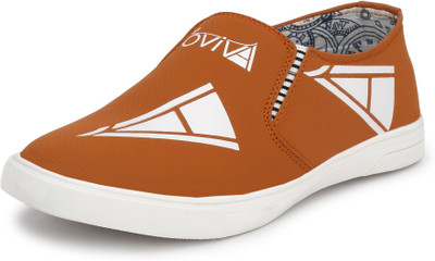 

AVIVO Perfect Stylish Comfortable Sneakers For Men(Tan