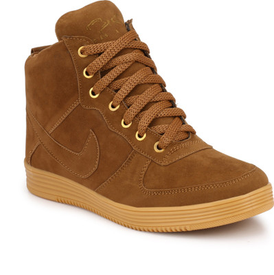 

BB LAA Trandyy Sneakers For Men(Beige