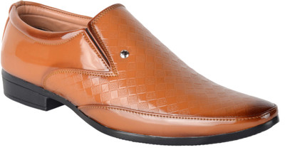 

1AAROW 1AAROW 098 tan REVAKO moc_ Slip On For Men(Tan