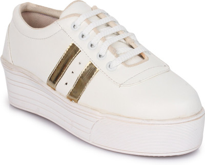 

Garg Sneakers For Women(White, Gold