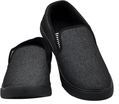 

WELDONE Men's Cool Loafers For Men(Black, Black :: white