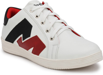 

BB LAA Trandyy Casuals For Men(White
