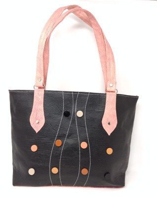 

SM Shopper Women Casual, Formal, Evening/Party Leatherette Bag/Button-Black Shoulder Bag(Black, 5 L)