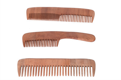 

SPM Neem Wooden Regular Comb (Pack of 3)