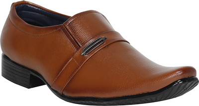 

Carrito Slip On For Men(Tan