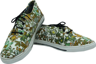 

FITRIGHT Canvas Shoes For Women(Multicolor, Brown