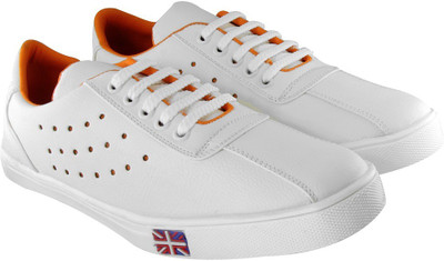 

Blinder Sneakers For Men(White