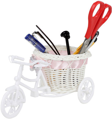 

carmer cars 1001 Decorative Showpiece - 19 cm(Plastic, White)