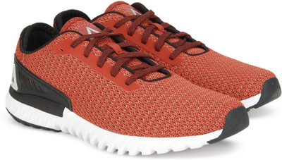 

REEBOK WAVE RIDE Running Shoes For Men(Red, Rich magma/black