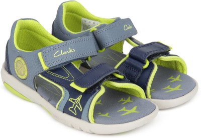 clarks athletic sandals