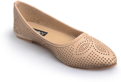 

Footsoul Bellies For Women(Beige, Cream