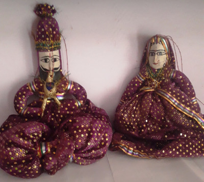 

Nutlase Decorative Showpiece - 7 cm(Neem Wood, Maroon)