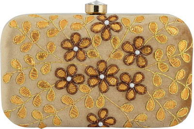 

Tooba Handicraft Party Gold Clutch