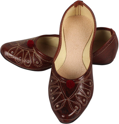 

DFR Ethnic Dark Brown Jutis For Women(Brown, 02 dark brown