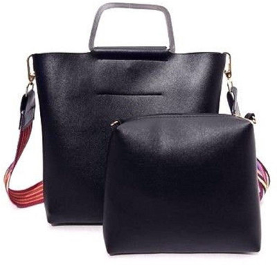 

Un Branded Sling Bag(Black)