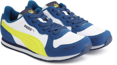 

Puma Boys & Girls Lace Sneakers(Multicolor, Black