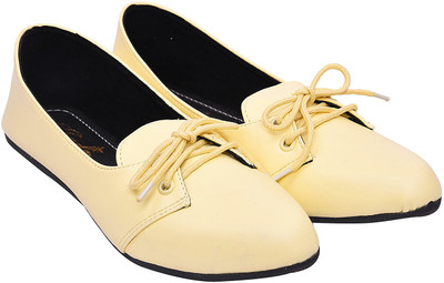 

Jade Pointed Fashion shoes Casuals For Women(Yellow