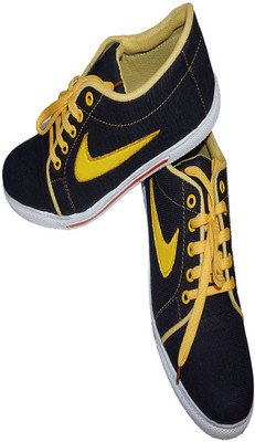 

Accurate Traders Sneakers For Men(Blue, Yellow