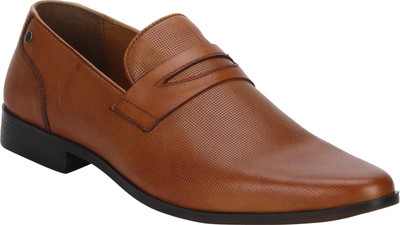 

Red Tape Men Leather Semi Formal Slip On For Men(Tan