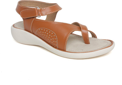 

Vendoz Women Tan Flats