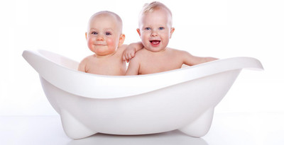 

Child's Love Cute Baby Fun in Bath Tub POSTER PRINT ON 13X19 INCHES Paper Print(19 inch X 13 inch, Rolled)