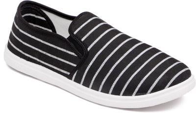

Asian Casuals For Men(Black, Black