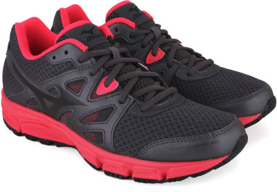 

Mizuno SYNCHRO MD Running Shoes For Women(Multicolor, Black