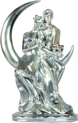 

Sigaram Love couple Statue Romantic Decorative Handicraft Figurine Home Interior Bedroom DÃ©cor. Decorative Showpiece - 18 cm(Polyresin, Multicolor)