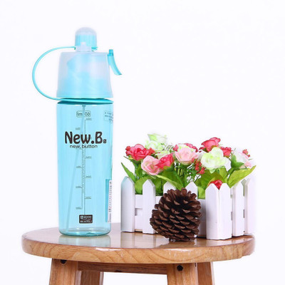 

VibeX ™ Spray Mist Squeeze Protable Water Bottle 600 ml Sipper(Pack of 1, Blue)