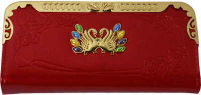

Glitters Online Casual Red Clutch