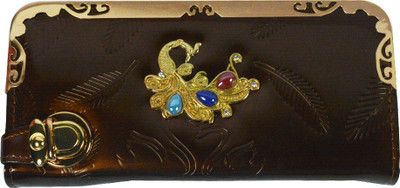 

Glitters Online Casual Brown Clutch