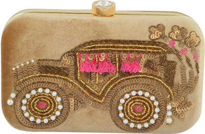 

Tooba Handicraft Party Gold Clutch