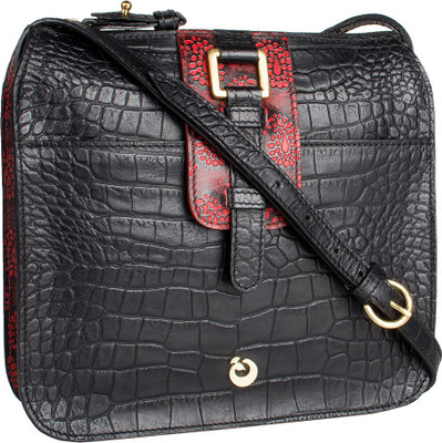 

Holii Sling Bag(Black)