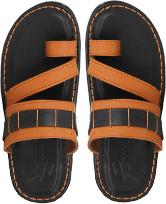 

Emosis Men Black Flats