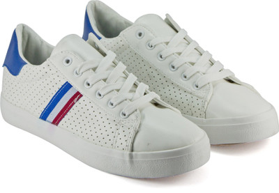 

DeVEE Injection Eva Perforated White - Blue Sneakers For Men(White, Blue