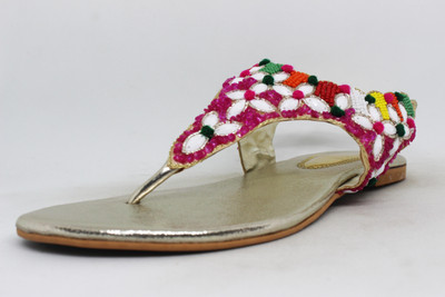 

Vstario Women Multicolour Casual
