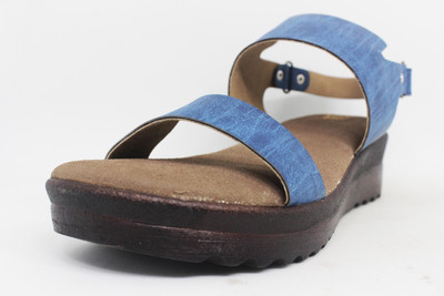 

Vstario Women Blue Casual