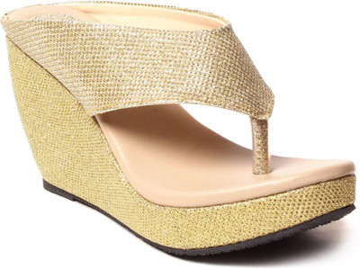 

affron Women Gold Wedges