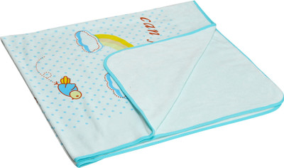 

Kiwi Text Print  Comforter(Polyester, Blue