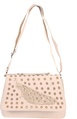 

Upshot Hand-held Bag(Beige)