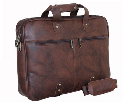 

Attache 15.6 inch Laptop Messenger Bag(Brown)